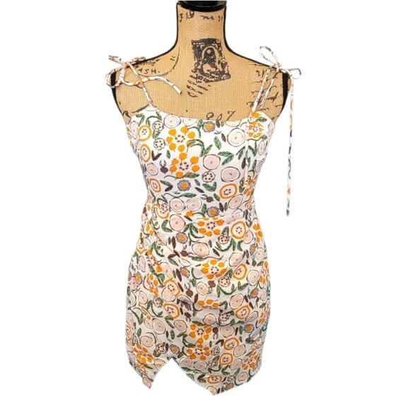 Small Lush White Fruit Print Tulip Hem Mini Sundress With Bow Tie Straps - Picture 1 of 6
